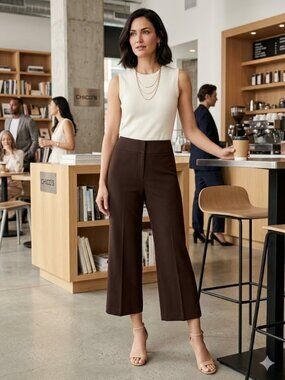 Chico's Women SZ 3/XL-16-18 Short Brown Cropped Stretch Zip Close Pockets Pants